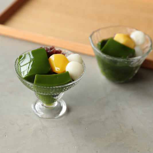 千紀園 透明のグラスに入った宇治抹茶ゼリー