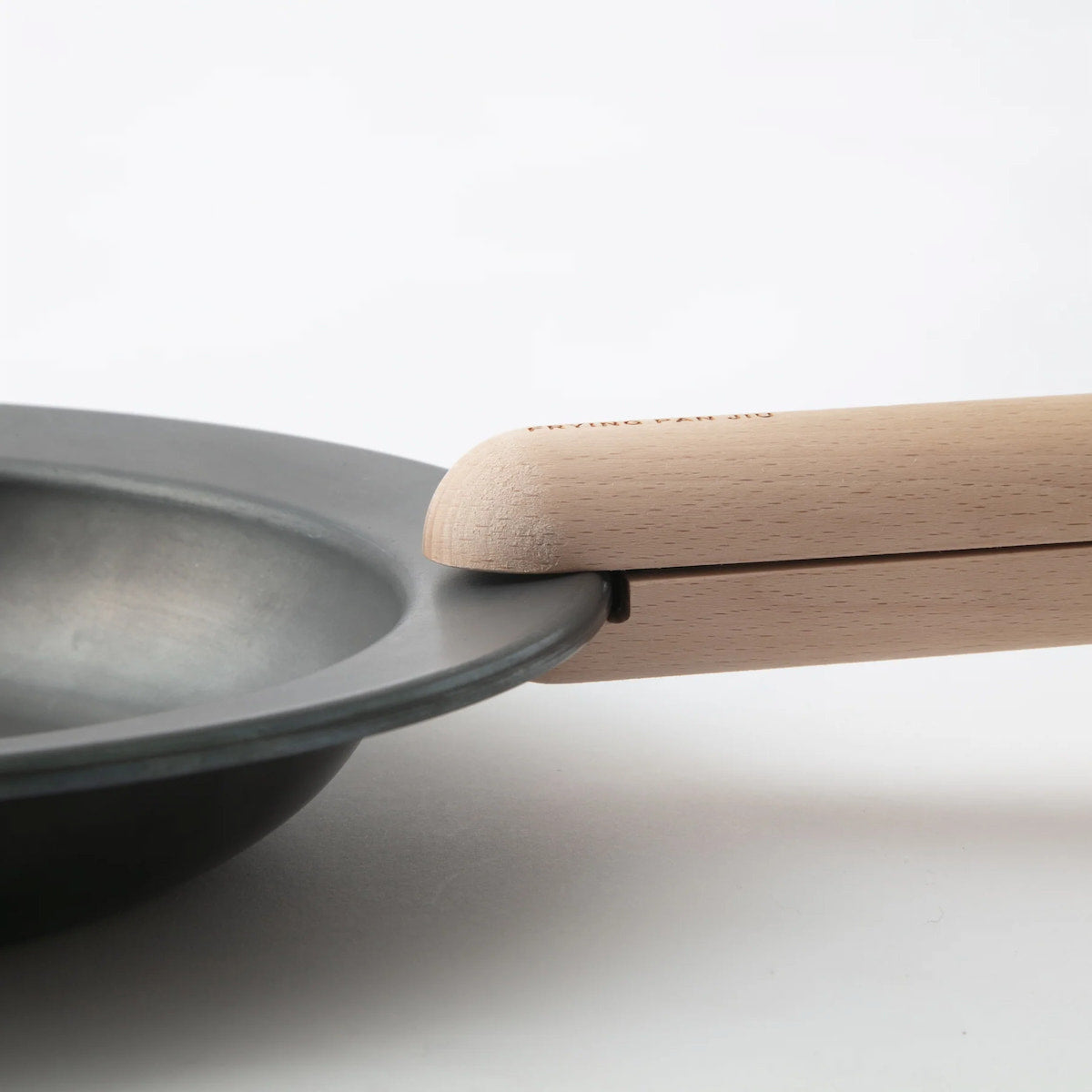 FRYING PAN JIU「フライパン ジュウ」（20cm）ハンドルセット（ウォルナット）