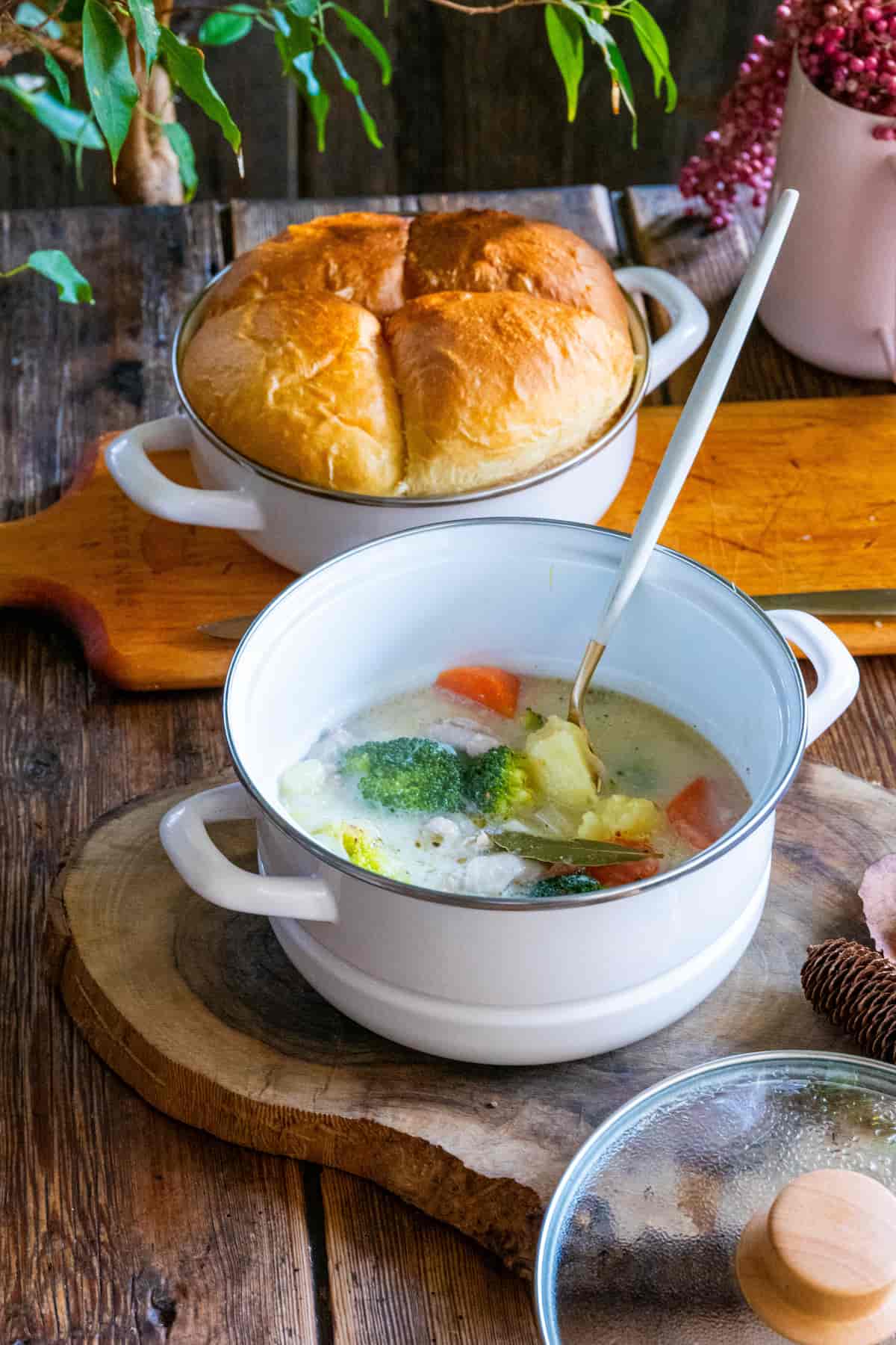 富士ホーロー マルチホーロー鍋 ハットポット（18センチ）蒸し器付き