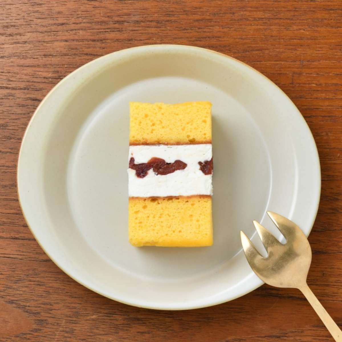 バタークリームケーキ チェリーサンド 6個入/おかしめいと