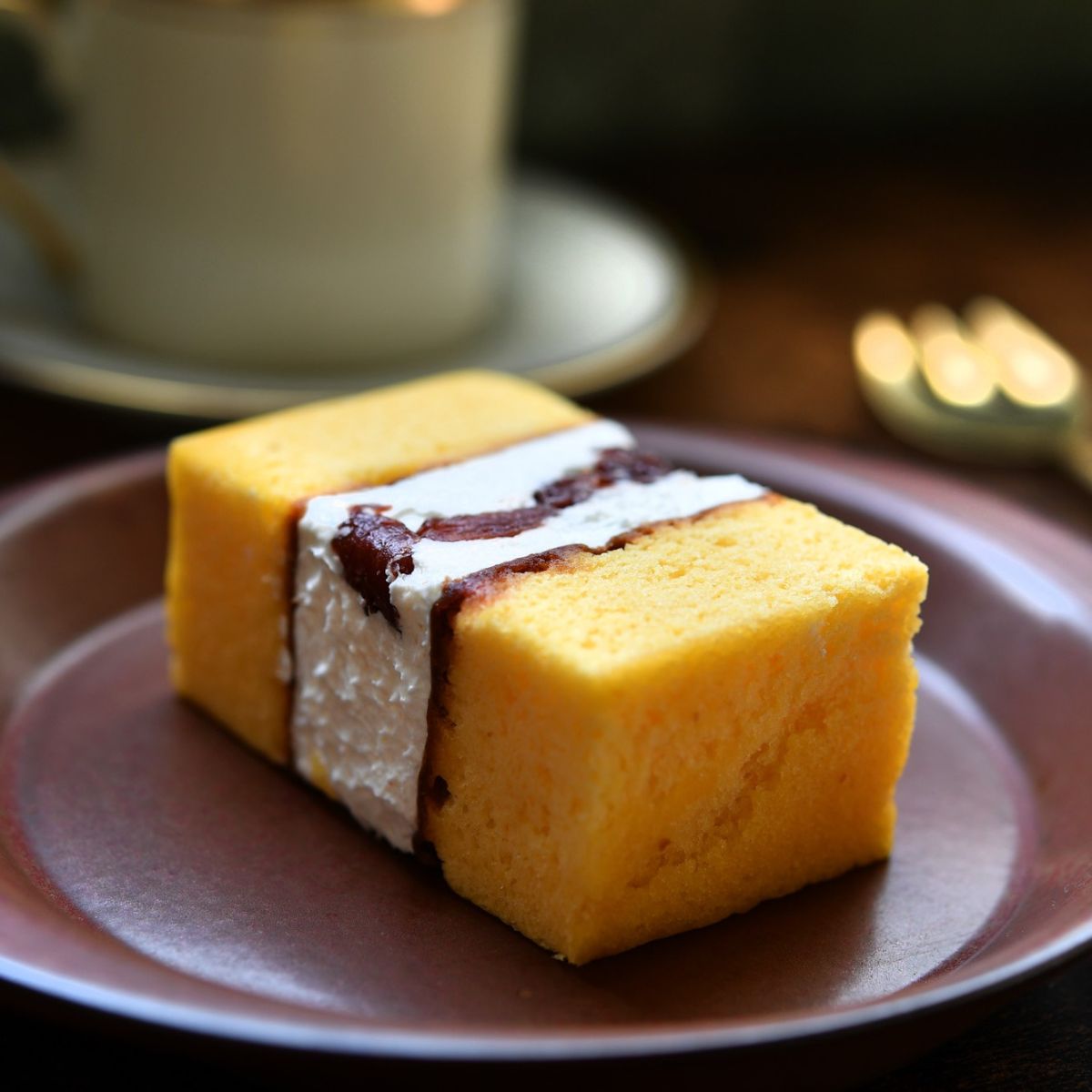 バタークリームケーキ チェリーサンド 6個入/おかしめいと