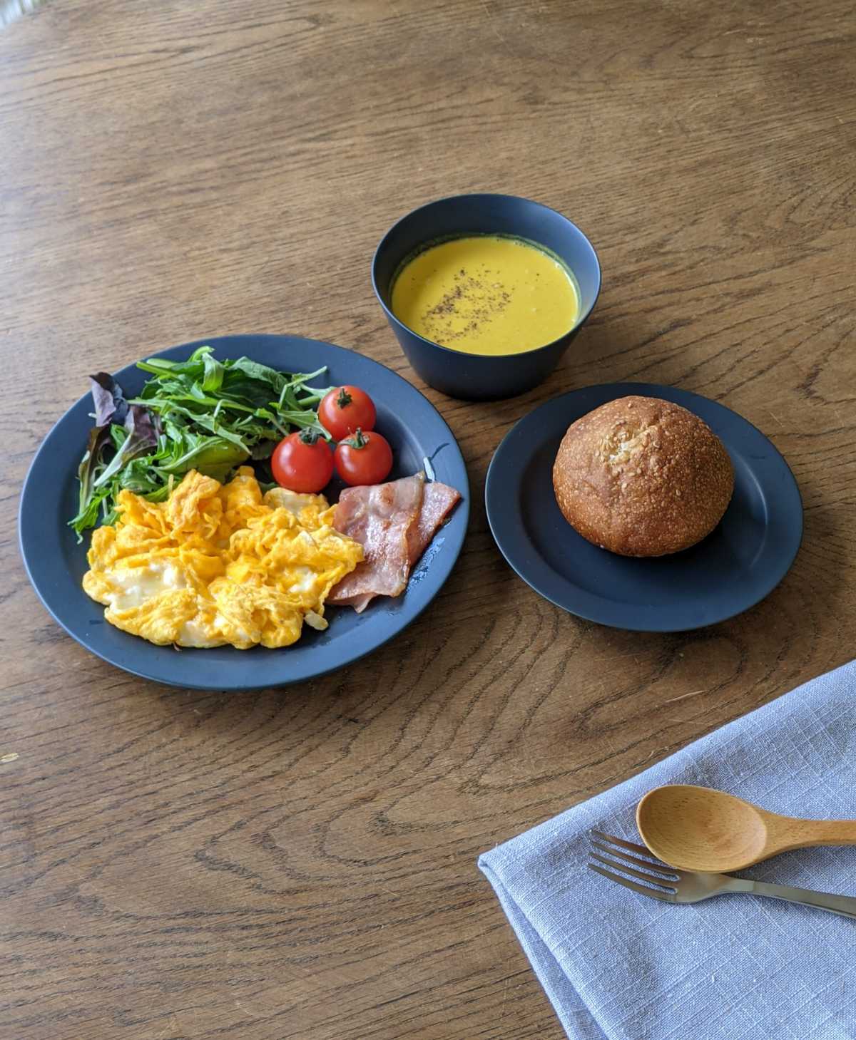 【美濃焼】KANEAKI SAKAI POTTERY / flat bowl・5plate・7plate 3点セット