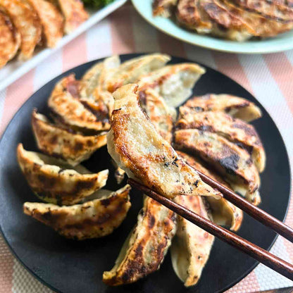 ソルティポーク餃子（30個入り）タレなし／ほぁんほぁん点心餃子工房舗