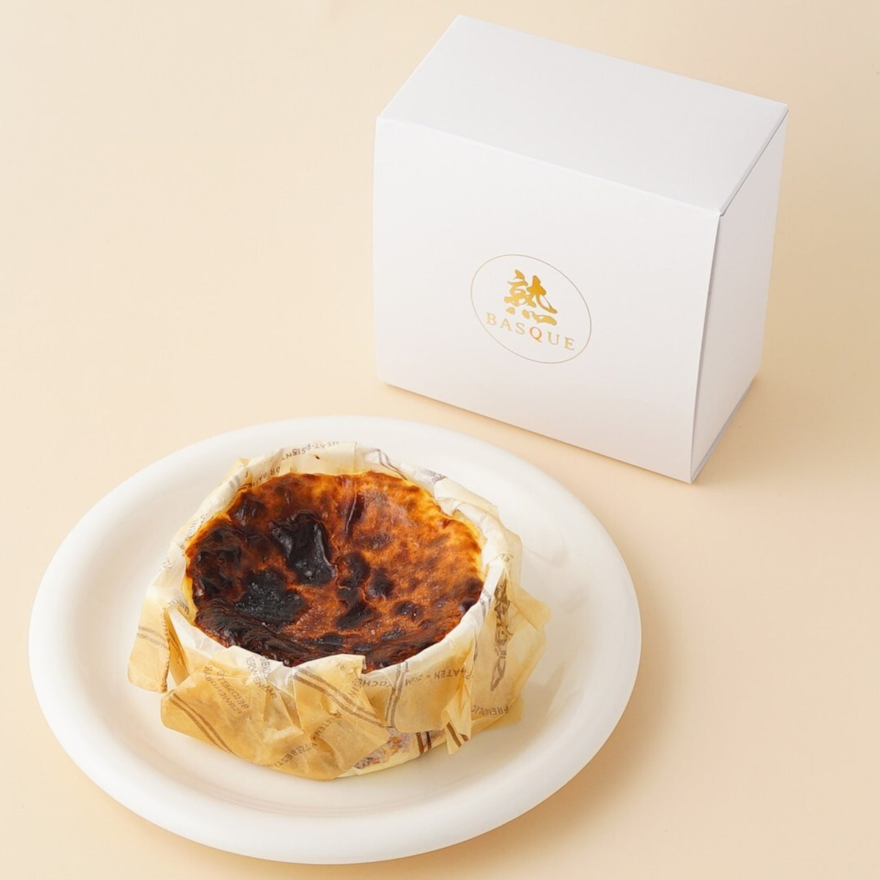 CACIORI　熟成バスクチーズケーキのパッケージ