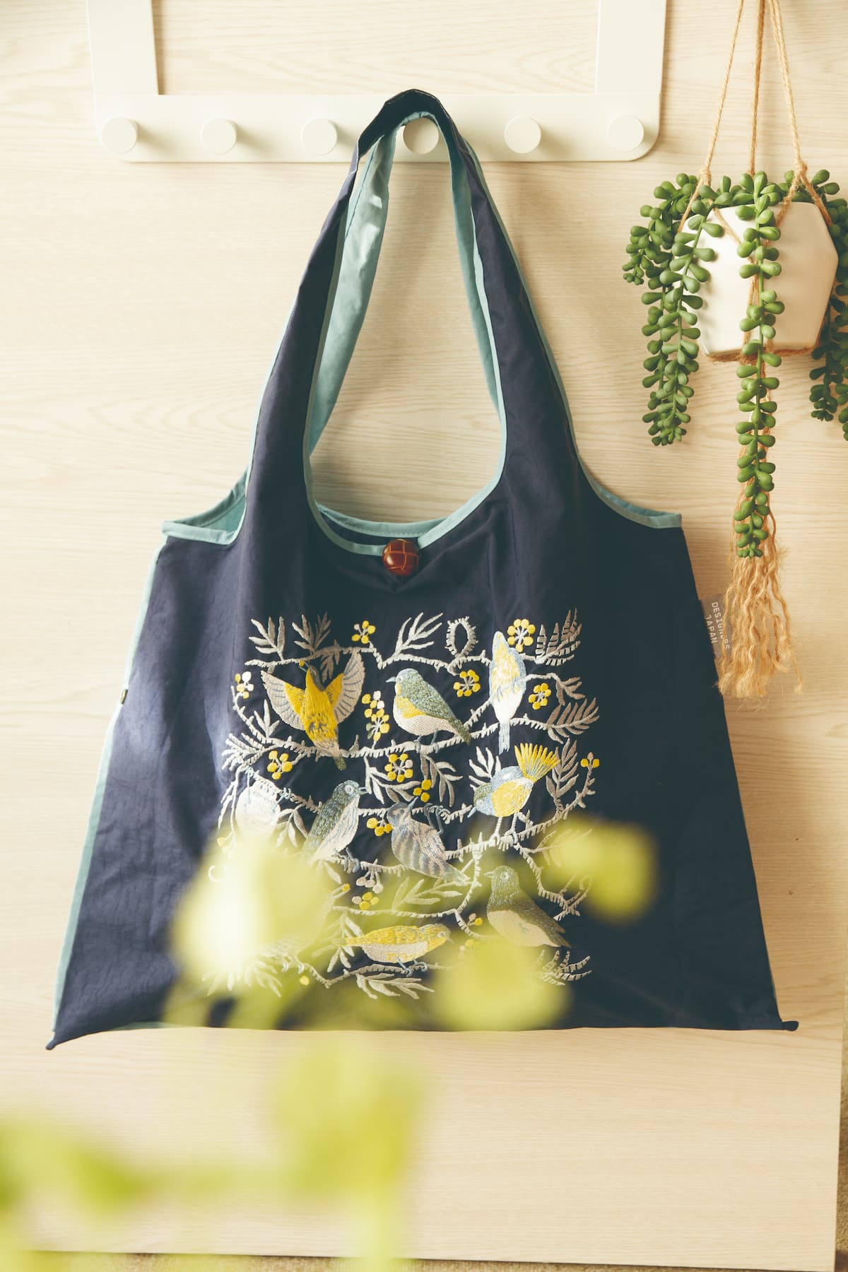 【2点以上で送料無料】DESIGNERS JAPAN 刺繍トートバッグ