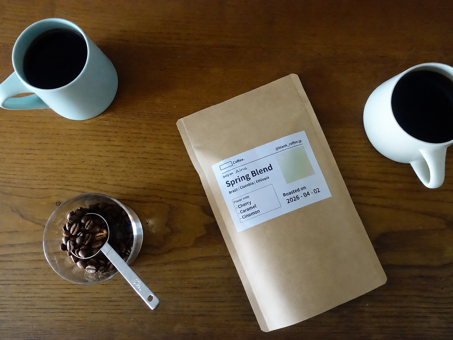 Aima限定Blank_coffee 中煎りコーヒー豆 とマグカップ