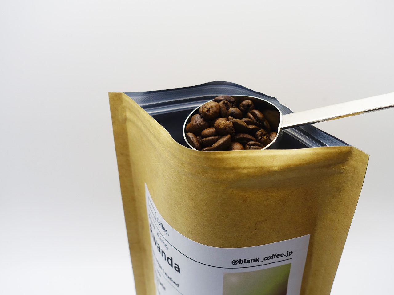 Aima限定Blank_coffee 中煎りコーヒー豆 