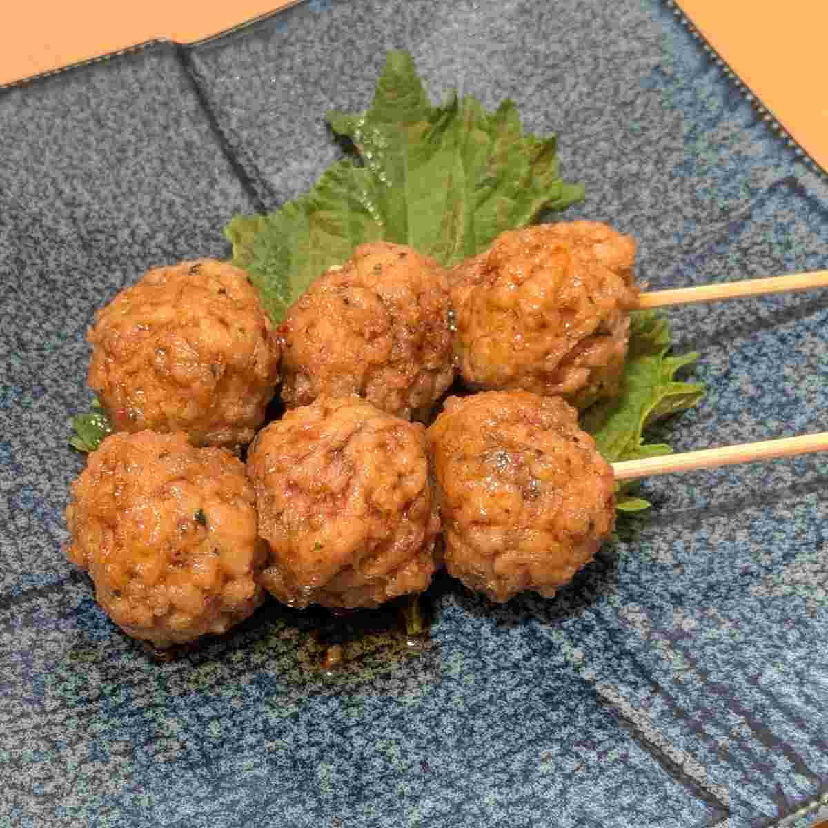 国産 鶏肉 紀の国みかんどり つくね団子(なんこつ入り) | チキンナカタ
