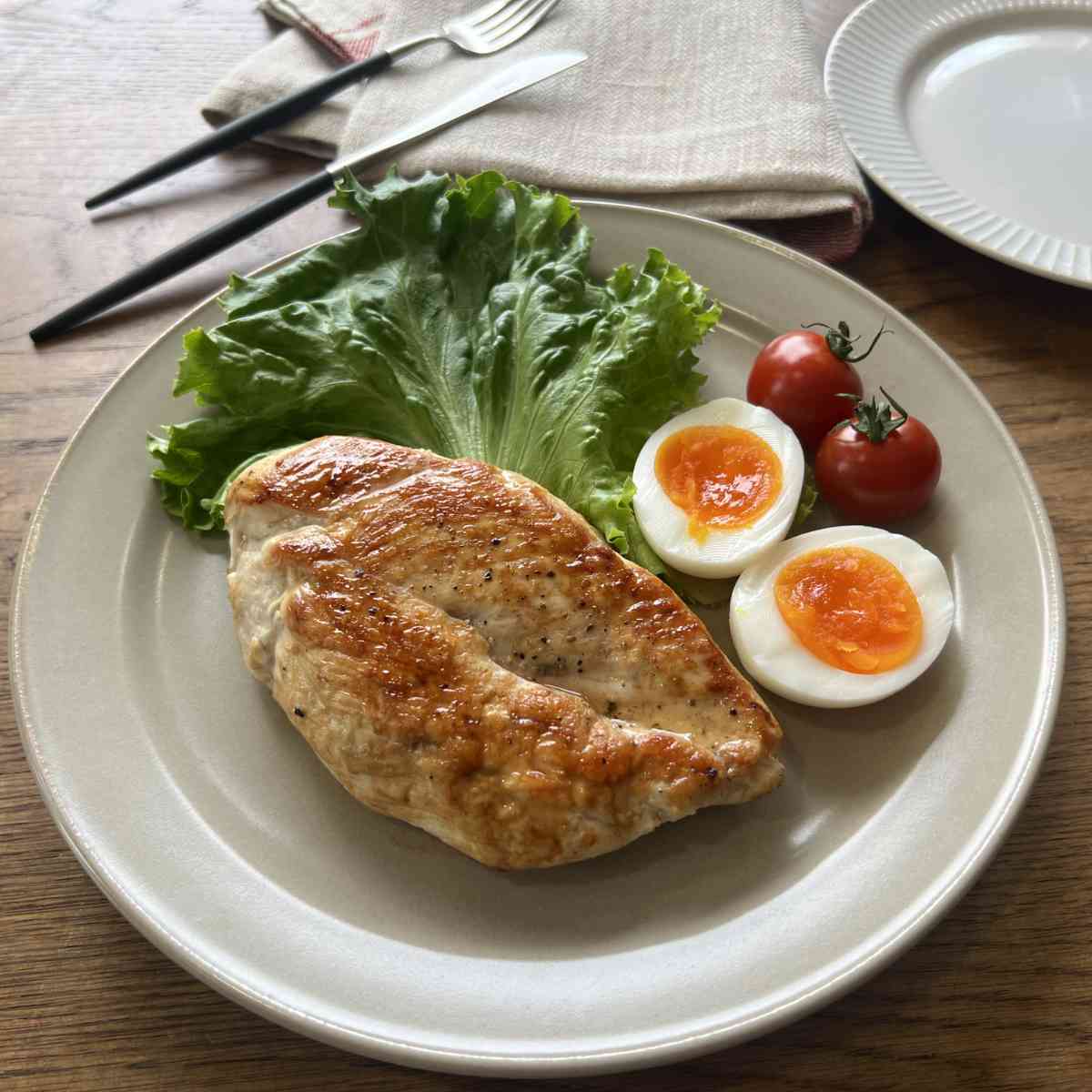 国産 鶏肉 紀の国みかんどり ムネ肉（個包装）のチキンステーキ
