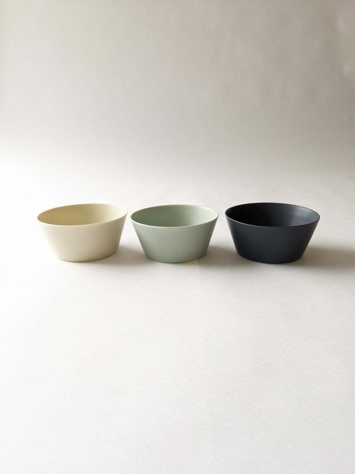 【9/10正午まで】KANEAKI SAKAI POTTERY / 美濃焼 / flat bowl 12cm【蔵出し品・訳あり】