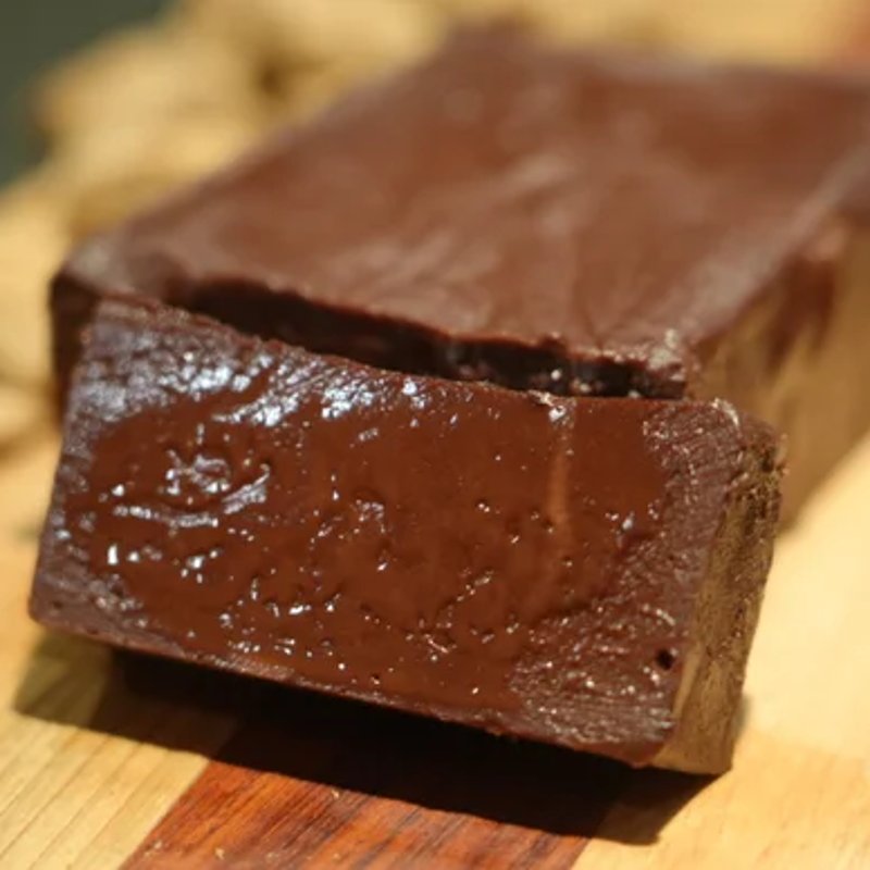 チョコテリーヌ ビタークラシック｜幻の黒糖で仕立てた大人のチョコ