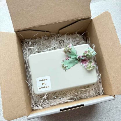 米粉と麹の発酵クッキーkan （小花缶）ギフトBOX／暮らしと発酵mitsuya