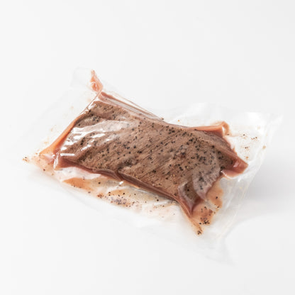 パッケージに入ったモッタイナイビーフのローストビーフ