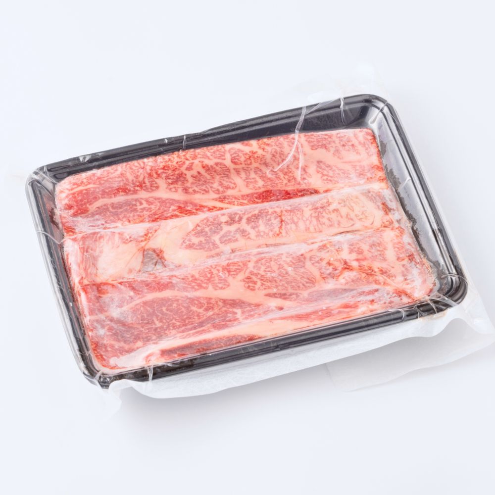 パックに入った 肩ロース すき焼きしゃぶしゃぶ