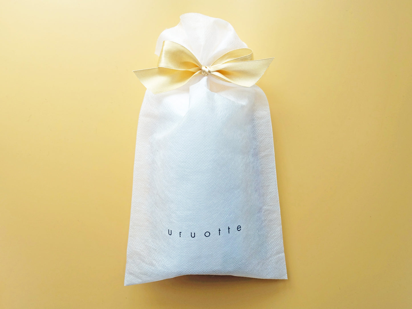 【数量限定】uruotte 薬用ハーバルエッセンス 優｜母の日ギフト（ヘアマスカラ現品1本プレゼント）