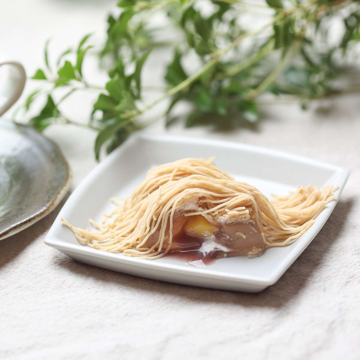 和栗水晶／高級和栗モンブラン専門店いも栗カボチャ